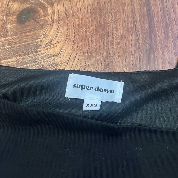 Super Down Woman’s Black Asymmetrical Dress Size XXS - Picture 3 of 5